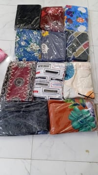 فرشات نفرين مخيطه  همايون ب10 الفرشه  3 فرشات ب25  متوفر توصيل لكل الم...