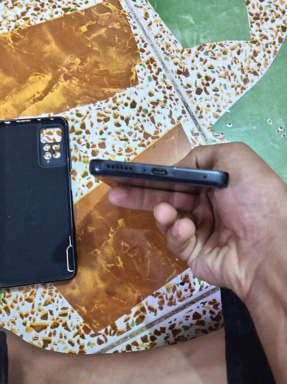 سلام عليكم ريدمي نوت 11 برو 5g
ذاكرة 128 + عشوائية 8+8
معدل تحديث الشاشة 120 هيرتز
معالج سناب دراكون 695 ببجي 60 فريم ثابت
لون رمادي
بطارية 5000 شحن 67 واط
جهاز يخبل بالكارتون شرط زلخ مابي ماداخل تصليح تفحص وين مايعجبك مابي اي مشكلة 
(مراوس فقط)
مكان ديوانية مركز
رقم ***********
