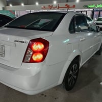 اوبترا • ٢٠١١ • رقم بصره
