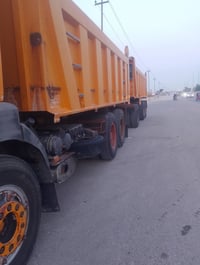 رينو • قاطر • مقطورة