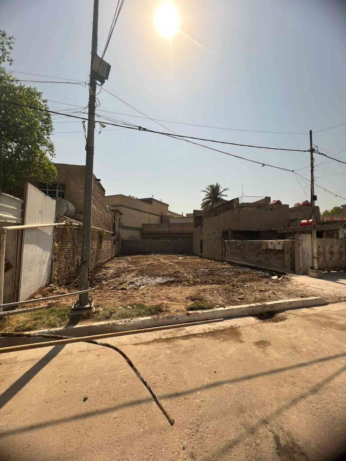 🛑🛑 قطعه الارض للبيع🛑🛑🛑........ حسب الطلب المشتري 
الوجهه 12م والنزال 22.35م التواصل لاستفسار رقم 👇🏼
                                                      ***********
📍الموقع بغداد الكماليه شارع جامع قرب دكتورة كافي
