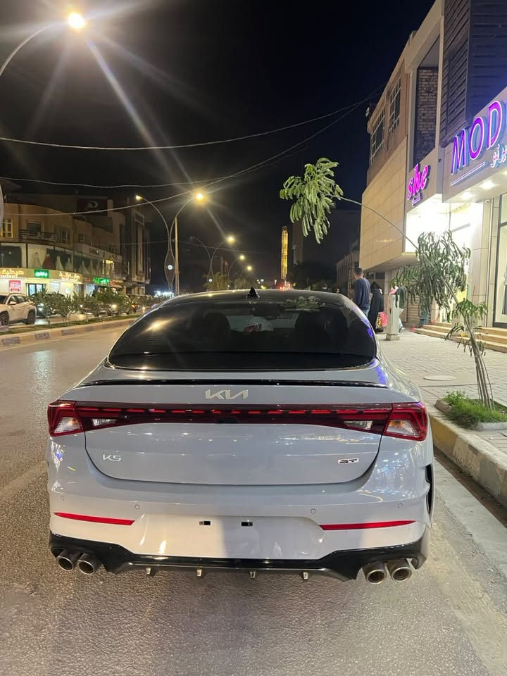 السلام عليكم
K5GT 24 2500T 
فول ام الخمس كامرات 
بدون رقم المنفيس باسمي 

***********
