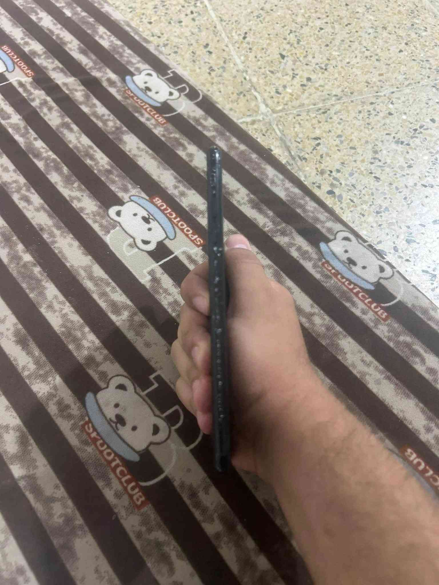 ايفون ٧ بلس • ١٢٨ • بطارية ١٠٠٪