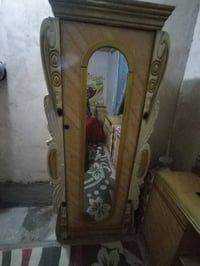 غرفه نوم • طقم كامل • مستعمل