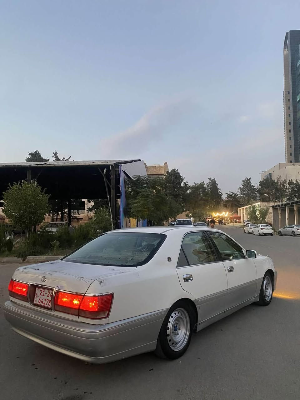 ٢٠٠١ • سليمانية • ديفرانسيل ١٧٥