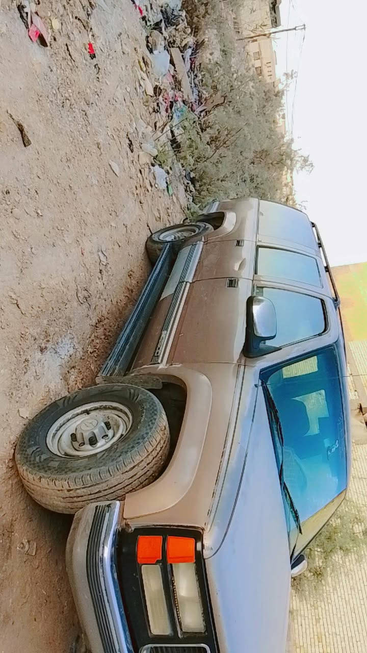 سلام عليكم جمسي بهبهان موديل94 فحل كير جديد ابو12خط مكينه 3000 ففتي ام بطل الاسود تخم تايرات جديد مشروع وطني رقم ذي قار ثاني يوم احولك بسمك السعر40 ورقه وبيها مجال مكاني بغداد 
الرقم: *********** بي واتساب مامتواجد عل فيس
