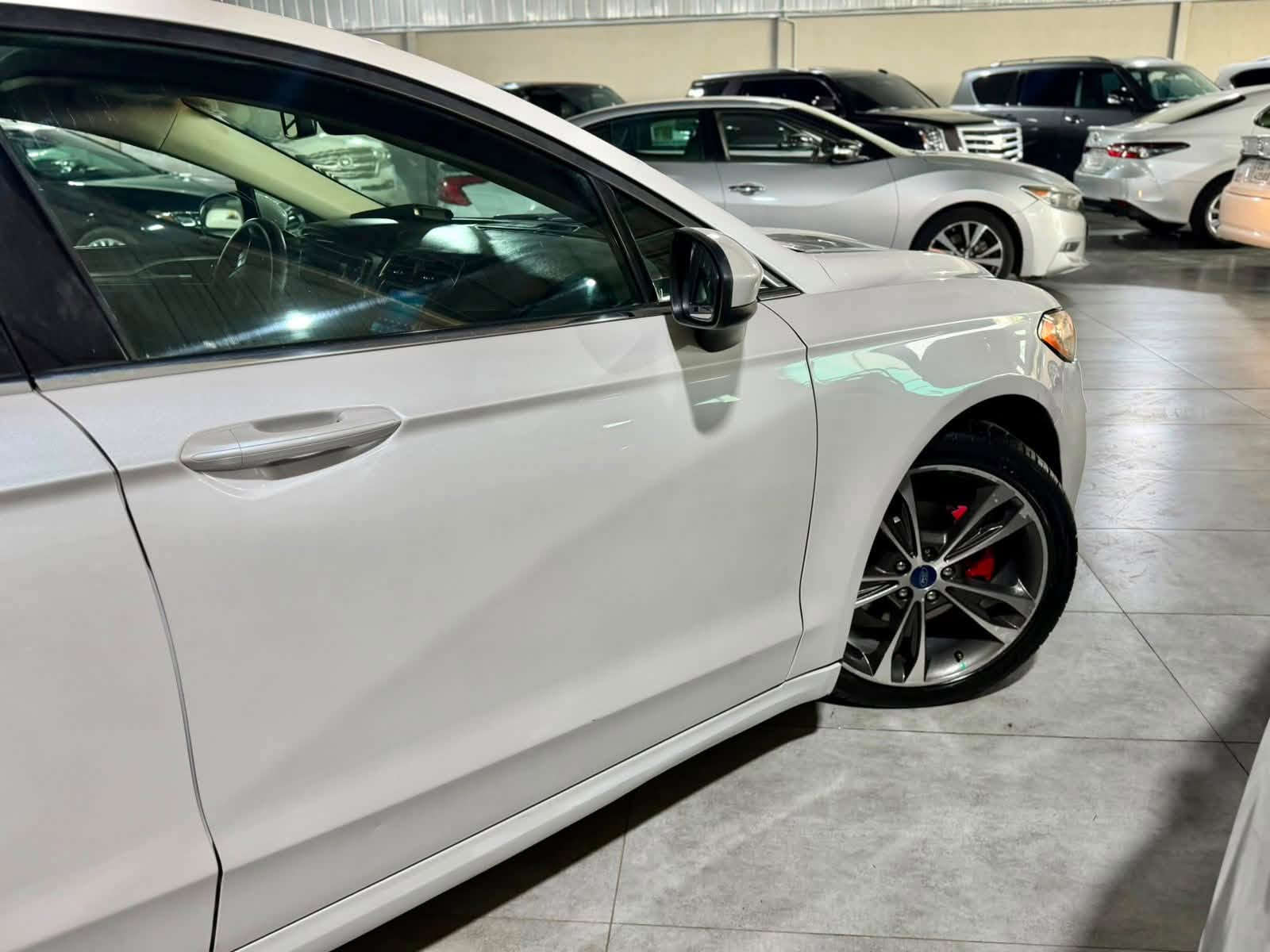 بسم الله الرحمن الرحيم
‏ FORD FUSION 2020 SE
فؤر فيوژن مؤديل 2020 مواسفات SE
ره نگى سبي سەدەف 
_____________________________________
شوين🌆 : سليمانى                  سعر:98
موبايل📲 : ***********
***********
_____________________________________
گير و مه كينه ى به شه رت نه كراوه ته وه
سه وت و سه رف و خه له لى نييه به شه رت
مه كينه 1.5 تؤربؤيه ئيكؤ بوست
_____________________________________
( دوو پارچه بؤياخه ) به بئ ناوگرتن 
زؤر جوان ماوه ته وه و نمونه يه له جوانيدا
_____________________________________
مواسفات
( به سمه - گير ڤؤليؤم - ناو زه رد - بريك هه وا - كؤدى ده رگا - ئؤتؤ ستؤپ - كوشنى هه ردولا كاره باى - كاميرا - ڤؤليؤم - تحديد سورعه  - لايت ليد - چوار جام ئؤتؤ - ويل كه پ -3 شاشەو شاشە گەورە)
_____________________________________
چوار تايه و ويلى تازه ى بؤ به ستراوه و يه ك دينار مه سروفى نييه
سه نه وي تازه يه تا. ٢٠٢٩
ته حويل و غه رامه به شه رت 
::: گير و مه كينه و كاره باى و هه موو گيانى به شه رت :::
_____________________________________
