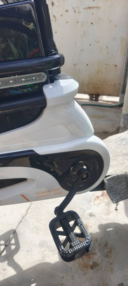💯عرض مرة اخرى💯،  دراجة شحن للبيع، نضيفه بس ينرادلها بطاريات وتوكل،
وياها شاحنات 2
و عقل 2 بس ما متاكد منهم
، السعر 200وبي مجال،  
الدراجه شتريتها جديد ب530
لان بطارياتها تعبانات ف نزلت سعرها 
، ***********/***********
مكاني بعشيقة✨
