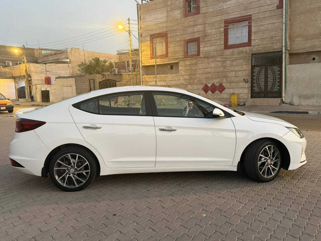 السلام عليكم النترا 2020خليجي بصمه فول واحد ع واحد كفاله  بصره حي الجامعه ***********

