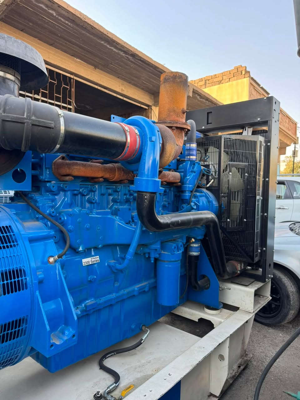 السلام عليكم ‏للبيع مولدة بيركز  (((440  KVA ))) حجم2300  إنكليزي أصلي
ماممفتوح شرط 
ساعات العمل 3000
وارد برطانيا 
سلندر 6 
يشيل حمل 1000 مرتاح 
توليد ستانفور 440 كيفي برطاني 
يوجد كاتم كتم الصوت المولده 100/100 و 100/80 
للتواصل :
‏‭***********‬
عنوان / أربيل /صناعة الجنوبية /كراج الحاج وفاء العوفه
