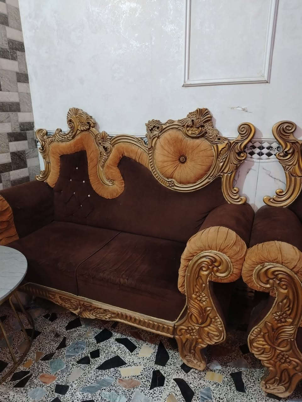 قنفات • ١٠ مقاعد • خشب ثقيل