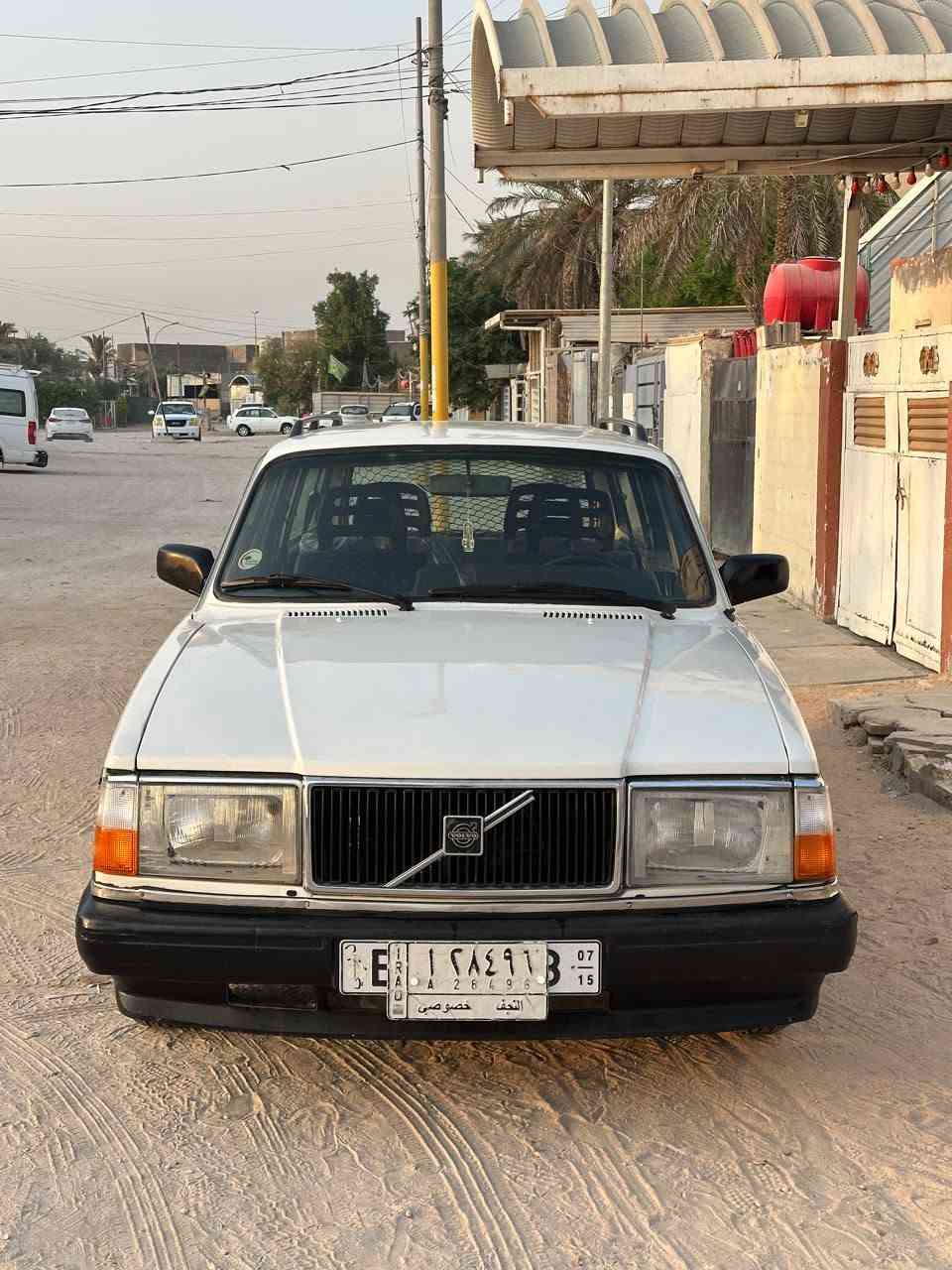 فالفو موديل 91 رقم نجف تبريد شغال تخم تاير جديد محرك كير ياباني على الفحص كهربائيات كله شغاله صبغ للجماليه غرفته حلوه سياره مكانه بل النجف الاشرف السعر 48وبيه مجال رقم تليفون ***********بي واتساب
