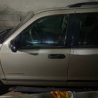اكس بلور • ٢٠٠٦ • مزاد بابل
