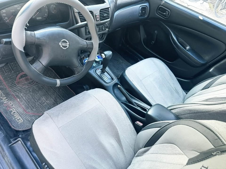 نيسان سني ياباني ٢٠٠٤
كير مكينه ١٦٠٠ مكفول
تبريد
تخم تاير 
منضومه بانزين شلع جديدة
منضومه المي جديدة
عضمتها كلش حلوه
بيها رش ٤ قطع وقطعه كلير 
سونار مرفق بلمنشور
بدون اي دواخل لغود شواصي 
رقم بغداد جديد
هزه جديده
تحويل مباشر 
مكانها الكرخ العامريه 
سعر ٧٦ وبيها مجال بسيط 
***********
