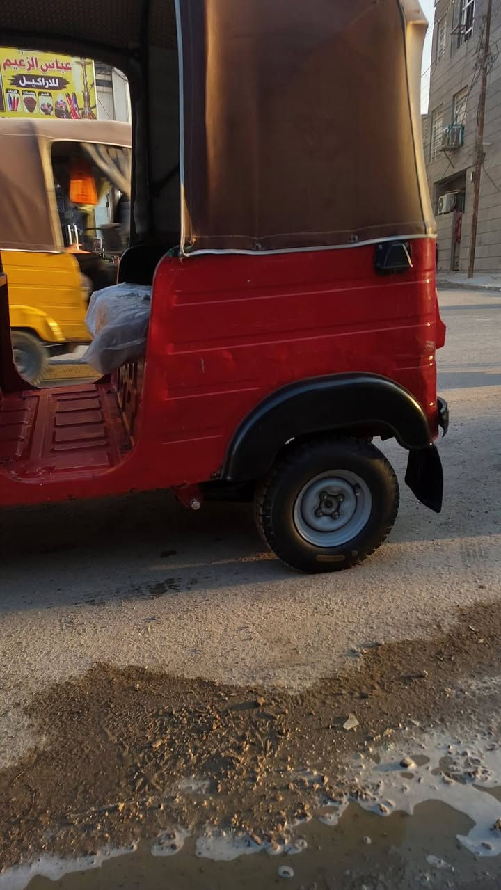 سلام عليكم تكتك لبيع مديل 18رقم وسنويه مكينه مجفته لا تنقيص ولا تبخير تكتك خير من الله كبل لشارع  6250 وبيه مجال حك جيه *********** العبيدي راسه شارع عشرين
