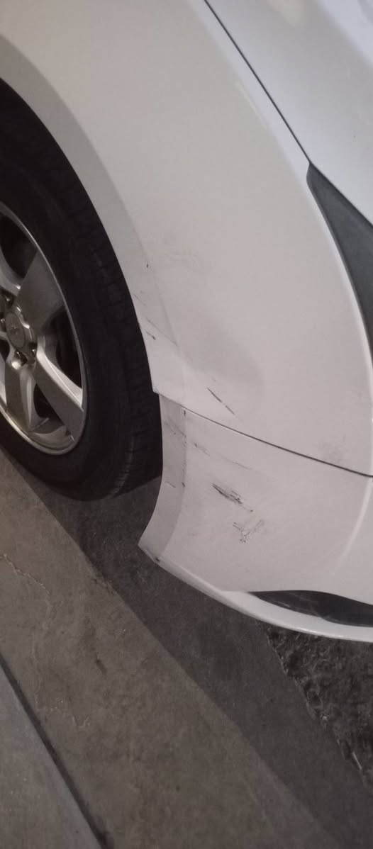شفرليت كروز مديل 12 خليجي كفاله ما عدى الي موصح بصوره دوسه وضربه خفيفه بجاملق الامامي والخلفي 
سياره باسمي تحويل ثاني يوم عنواني بصره نواب ضباط 
سعرها 68 بيها مجال حك الجيه
***********
شراي يجي 
المو شراي لا يتعبني
