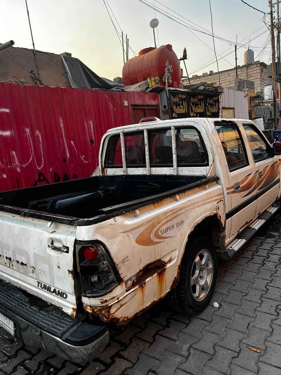 فتون • ٢٠١٣ • البصرة المعقل