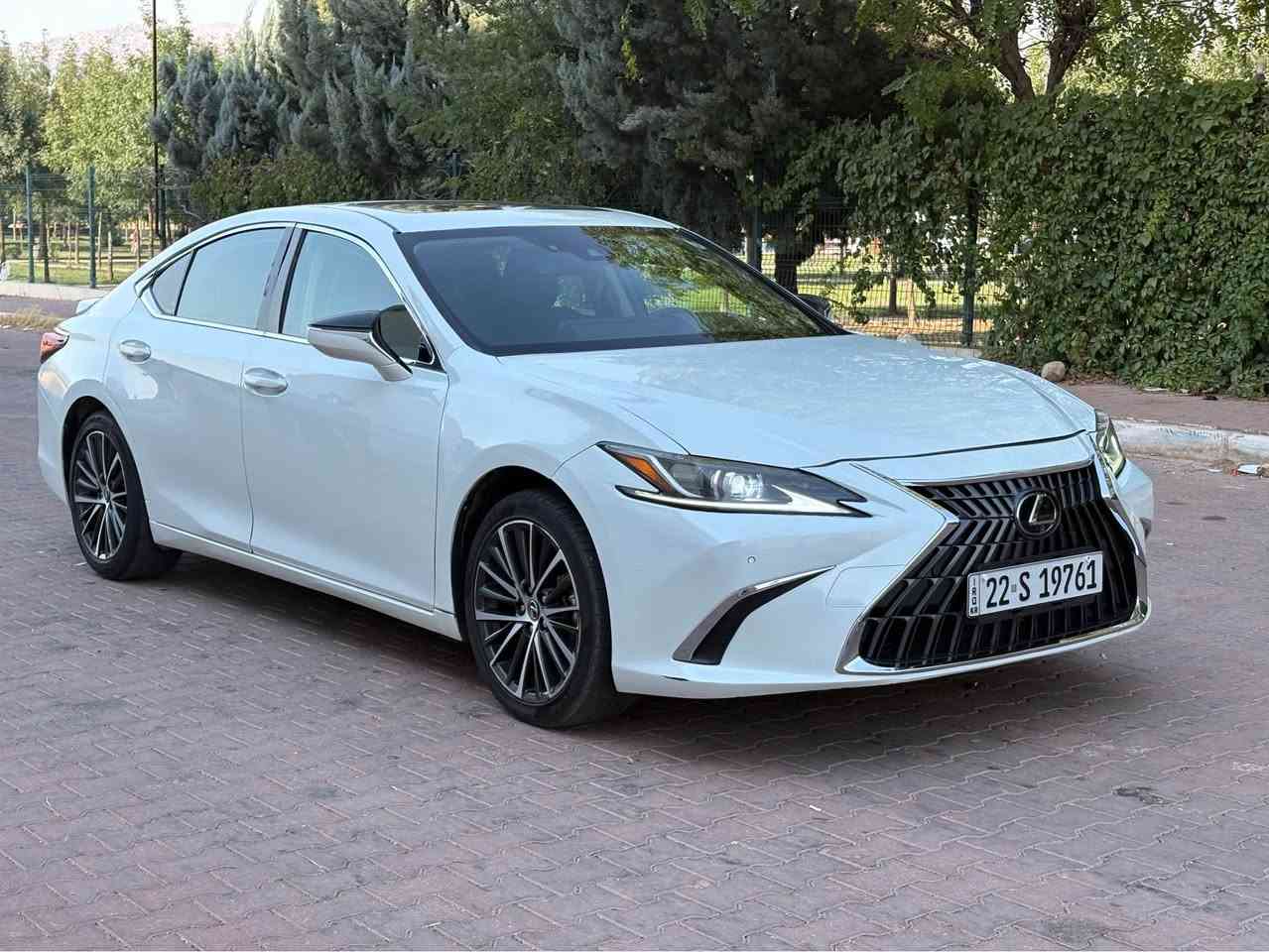 کوردی /عربی 
*********
دروستكراوي :- lexus 300h hybrid 2024
مۆدێل :-  300H 
ساڵ : 2024
بزوێنەر : V4 2.5L
بگۆری بزوێنەر : Automatic 
سوتەمەنی : hybrid 
نرخ : 220$بيها مجال بصيط
دۆخ : بەکارهاتوو
صبغ:عام بدون داخل ارباك دكمه سيستم
ماوەی ڕۆشتوو: . 43الف ميل
تابلو ئوتومبێل :  هەولێر
***********
النوع :-     lexus 300h hybrid 2024
المودیل : 300H
السنة : 2024
المحرك : V4 2.5L
ناقل الحركة: Automatic
نوع الوقود : hybrid
الحالة: المستخدم 
صبغ :عام بدون دواخل ارباك دكمه سيستم
السعر: 220$بيها مجال بصيط
عدد اميال : 43الف ميل
رقم السیارە: هەولێر 
عنوان : عقره
واتساب *********** Singapore
