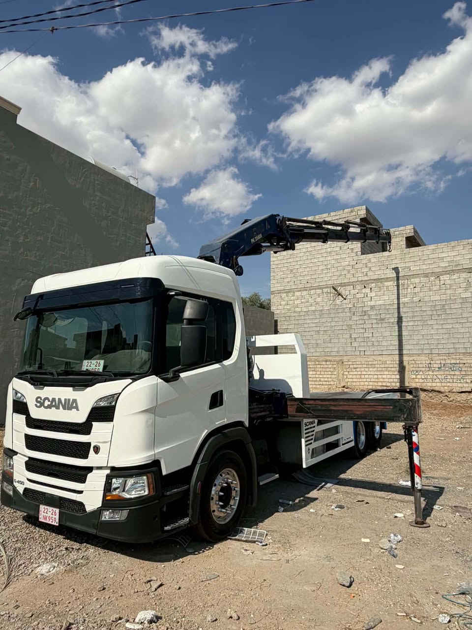 للبيع اسكانيا مديل 2019
قماره ناصيه
حجم المكينه ٤٥٠ سوبر عادي
 هند بريك بصمه
كرين ١٢طن حجم35000
6سلايتات دهن
٤رجلين سيارة
سحال دبل تاير
تخم ويل كروم
كرين بدون ريموت
كفاله عامه بدون كسر وفطر الجهاز
سياره كاتي بعده مامرقمه
***********
***********
مكان كركوك
