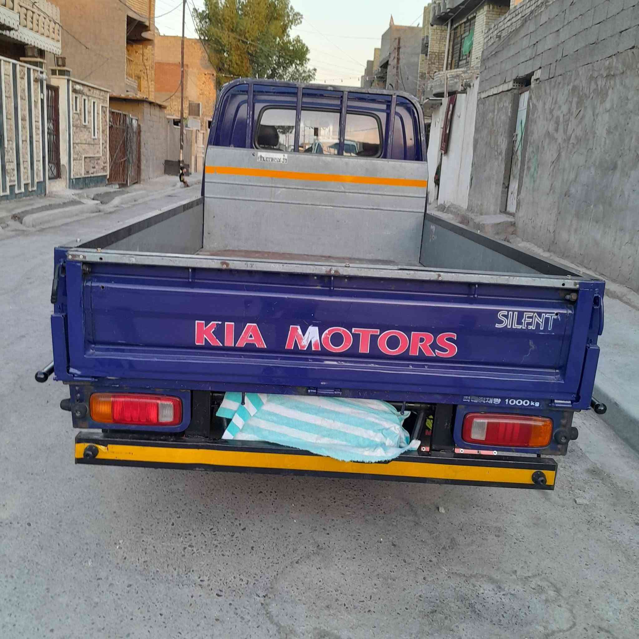 كيه موديل ٩٩ لاصرف ولا تبخير تبريد سيارة مابيها اي نقص السعر ٨٧ عنواني بغداد الفضيلية 
الهاتف.   ***********
