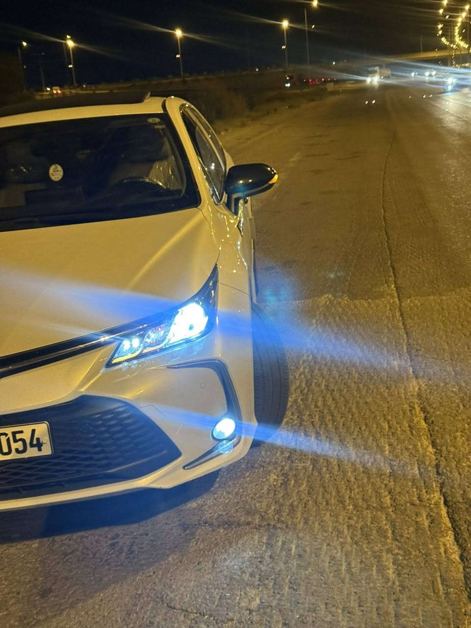 كورلا خليجي فول 1/1 
ساز SAS
رقم اربيل 
موديل 24 
محرك 1.8 
ماشيه 32 الف 
كفاله 
•••
السعر 185$ بيه مجال بسيط 
*********** 
مو شراي لا يتصل ويشلع كلبي
