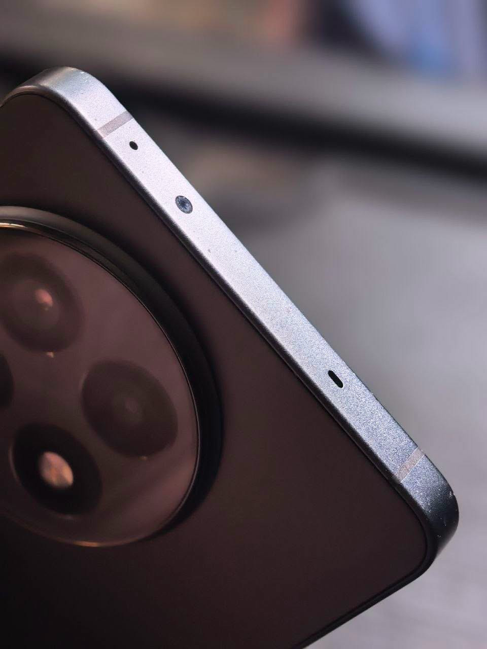 One plus 13 r
للبيع او مراوس شعندك نزلي 

ذاكره 256 رام 12 
نسخة عالميه 
بطارية 100
معالج sn 8 gen 3
ببجي 120 فريم
الجهاز وت بروف 
((بدون ملحقات ))

عنواني بغداد مدينة الصدر 
توصيل متوفر فقط باعتماد 🔴 
***********
