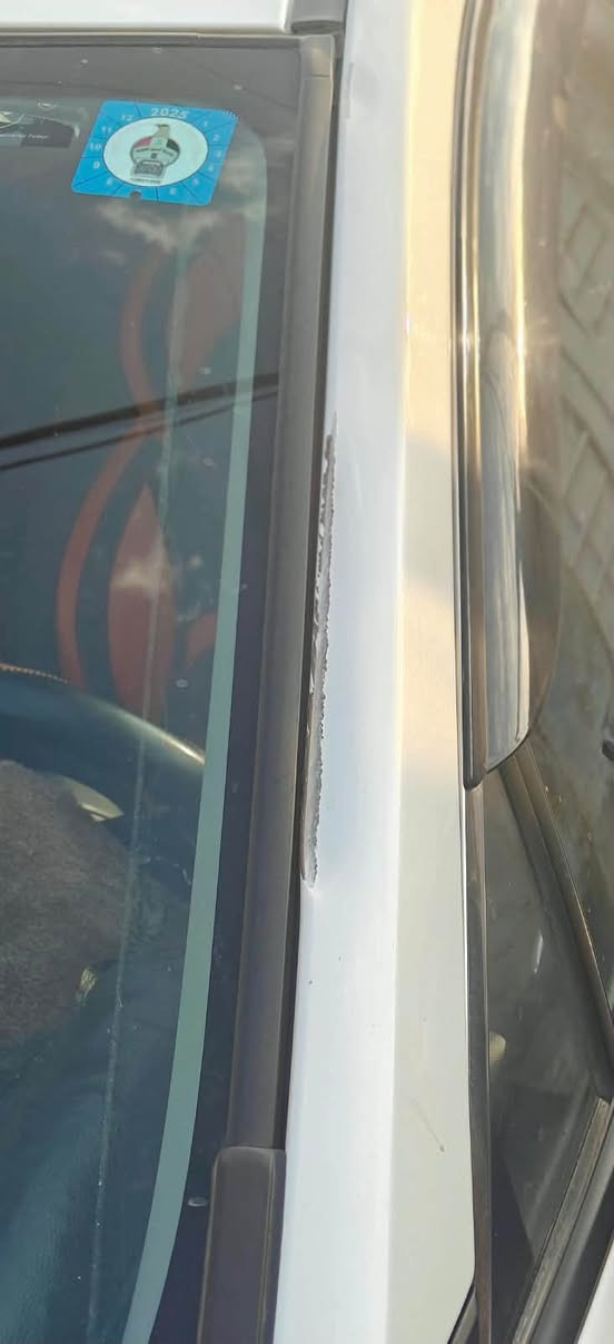 من رخصت الادمن وافق.
كورلا فرونت لاندر  
موديل /25 
اعلى فئة ال / S
كامرة خلفية رادار فتحة سقف كشنات جلد  
بقية المواصفات معروفة 
ماشية /41 وقابلة للزيادة 
السعر /29500 وبيه مجال بعد ما تشوف وتقتنع 
مقفولة  عدى اكو شخطة بتكمة يم السايق موضحة بالصورة الشراي يتصل بي خير ويدلل 
*********** 
المكان بغداد المدائن
