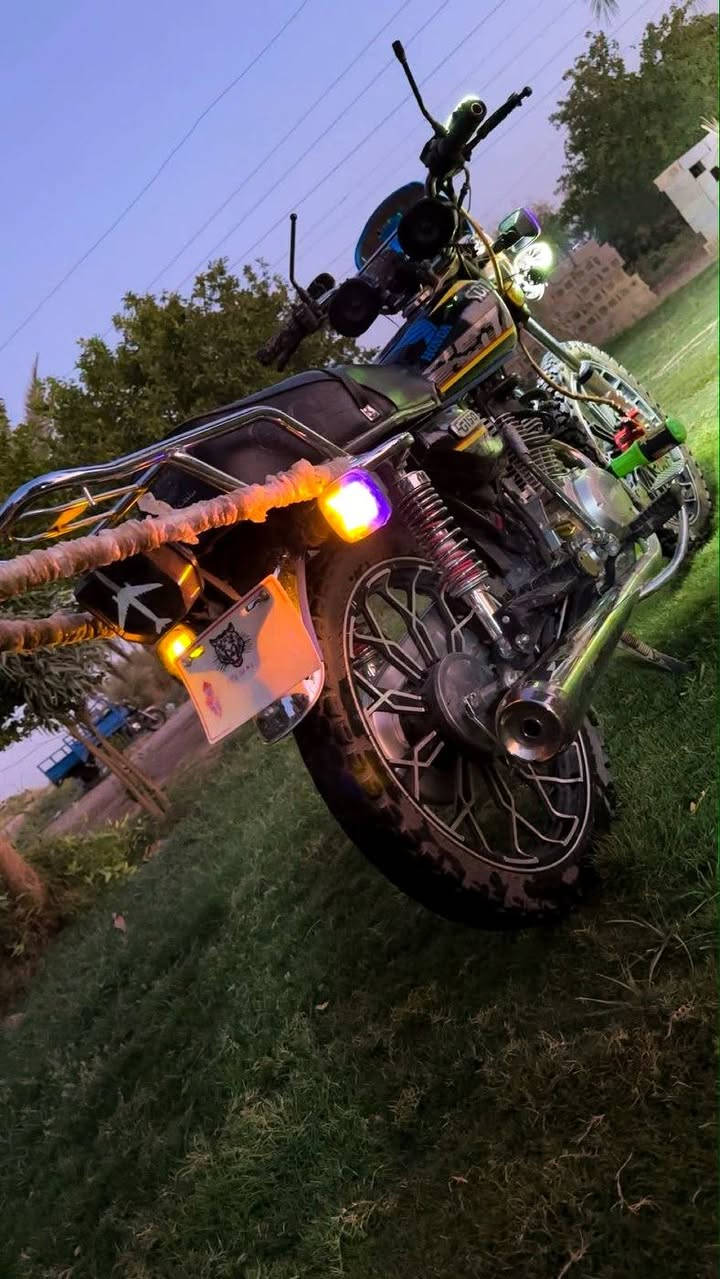 ماطور  ايراني   🏍

5   كير     ⚠️

موديل  2024  🚩

اوراق كامله   💯

مكفول 🦅

صلاح الدين الدجيل 📍

سعر 850 وبي مجال بسيط 🌹💵

رقم الهاتف *********** 📞
