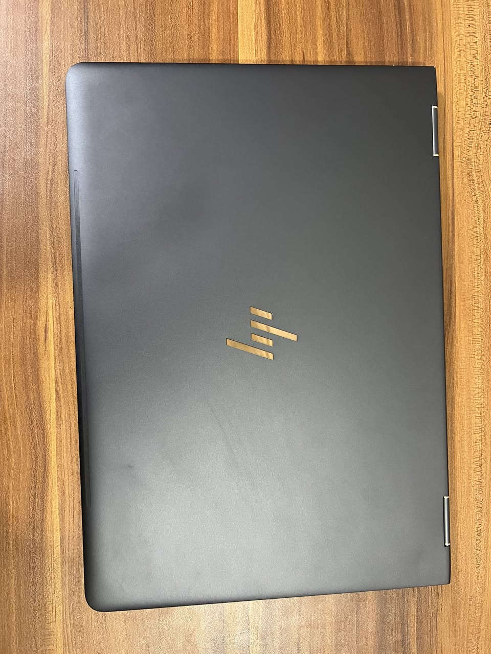 للبيع لابتوب HP Spectre x360 (15-inch)
الموديل: HP Spectre x360
المعالج: Intel Core i7 (الجيل الثامن)
الرام: 16GB
التخزين: SSD بسعة 512GB
كارت الشاشة: NVIDIA GeForce MX150 بسعة 2GB
الشاشة: 15.6 بوصة لمس تدور 360 درجة
الحالة: نظيف جداً
السعر: 700 ألف دينار عراقي
الموقع: النجف / الكوفة (مع إمكانية التوصيل)
للتواصل على ***********
