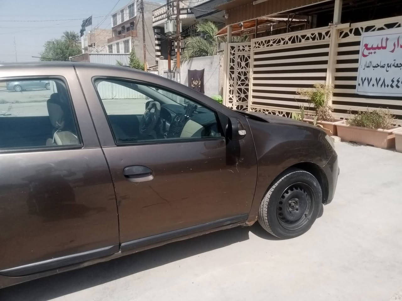رينو سمبل للبيع
٢٠١٩ حره بيها قطعيتن صبغ  

كير مكينه سليمات ماشي ٢٠٠ الف 

رقم انكليزي باسمي السياره تحويل ثاني يوم 

مكاني بغداد سعره ٥٠ ورقه وبيها مجال 

 *********** للتواصل
