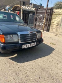 مرسيدس ١٩٨٩ • مكينة بلادي • رقم بغداد
