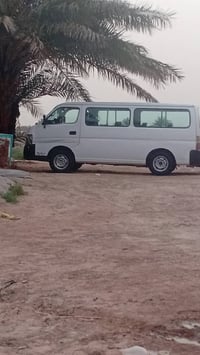 اسلام عليكم انيسان البيع موديل ٩ السياره كير محرك كسن مكفول حداديه جدي...