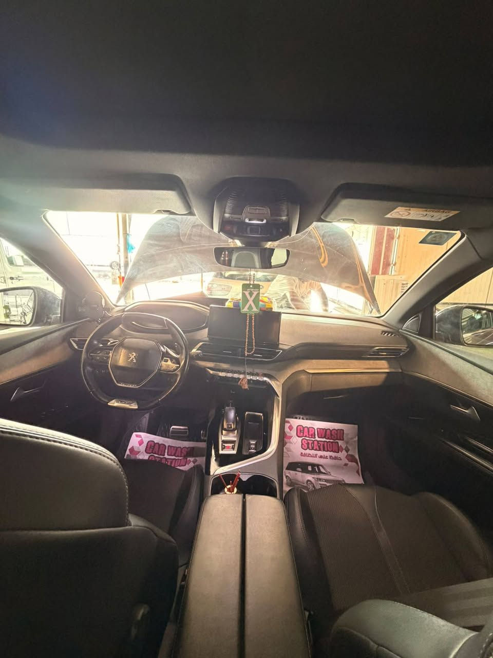 بيجو 5008 موديل 2022
-فئة GT line فئة رياضية
سعة المحرك 2000 تيربو
عدد المقاعد 7 راكب 
اضائة ترحيب 
سيارة قول مواصفات
-نظام مانع الانزلاق (Abs)
-توزيع قوة الفرامل الكترونية (EBD)
-نظام الثبات الإلكتروني (ESP)

نظام تحذير من الاصطدام
نقطة عمياء
السيارة كلين تايتل وارد فرنسي
ماشية 60 الف
سعر السيارة 145$ وبيها مجال
رقم الهاتف ***********
