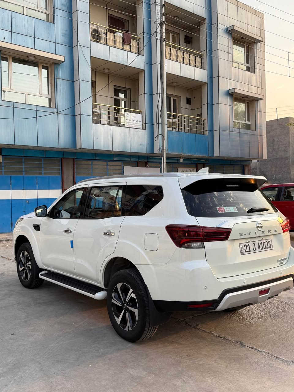 تحيه طيبه……
للبيع نيسان X-TERRA 
موديل 2024 خليجي ضمان شركة السور 
7 راكب محرك 2.5 
ماشيه 10 الف كيلو متر اخت الزيرو 
رقم سليمانيه وسنويه ورقم كله جديد وبأسمي 
مواصفات (بصمه-دخول ذكي-شاشه وكامره وحساسات-كشنات جلد-داخل جملي-مري شفط…….الخ)
السياره بعدها بحالة الوكاله ومكفوله حته من الرصعه مابيها اي ملاحضه ابداً 
مكان السياره ديالى خانقين 
وبسعر مناسب جداً 250 ورقه وبي مجال للشراي 
للاستفسار *********** خناقين, ديالى
