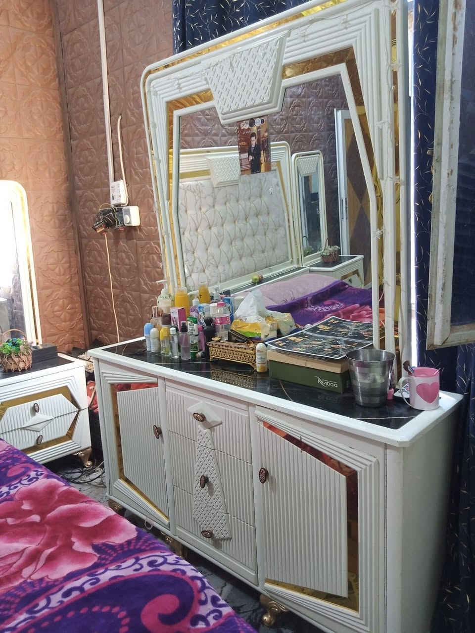 غرفة اخشاب نجارة موديل تركي اصلي ثقيل العنوان بابل مركز الحلة التواصل  ***********
