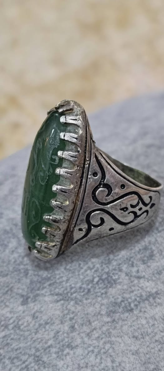 محابس فضه مكاني موصل حي فلسطين جانب الايسر توصيل ما عندي سعر ٨٠ الف ثنينهم  ***********
