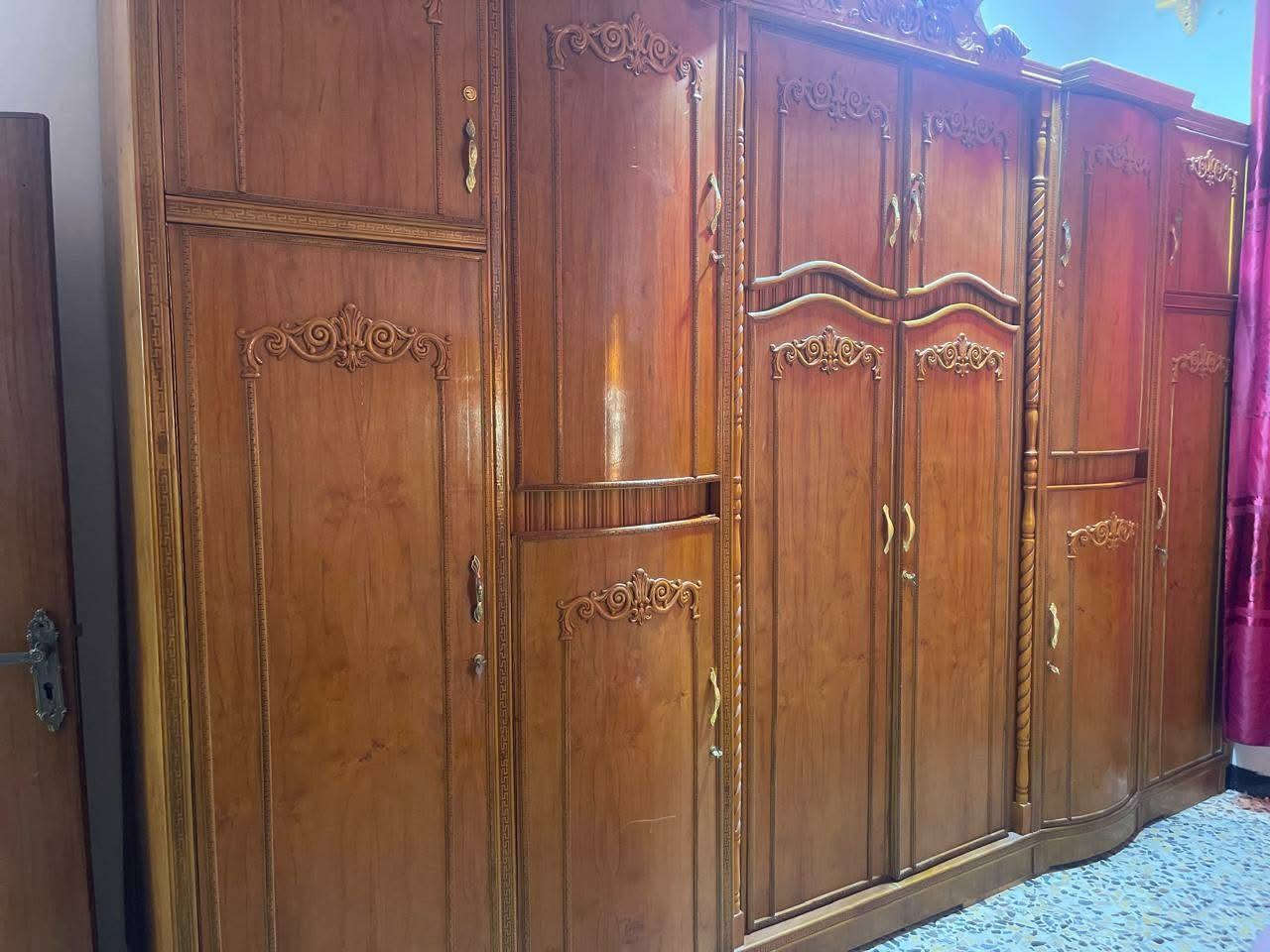 ملاحضه (اني مجرد وسيط راسل ع الرقم وتعرف السعر والتفاصيل) 
السلام عليكم ادمن اقبل 
غرفه نوم عراقيه استخدام قليل 
للتواصل واتساب ‏‪***********‬‏

