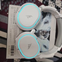 متوفر هاي السماعات Bluetooth للبيع بطارية 1200MAH يعني تبقى وكت طويل و...