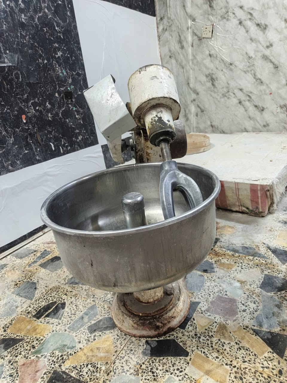 عجانه صغيره تشيل 20 كيلو شغاله تجي تفحص مكاني نجف حي رحمه رقم تواصل *********** موجود واساب
عجانه صغيره تشيل 20 كيلو شغاله تجي تفحص مكاني نجف حي رحمه رقم تواصل *********** موجود واساب
