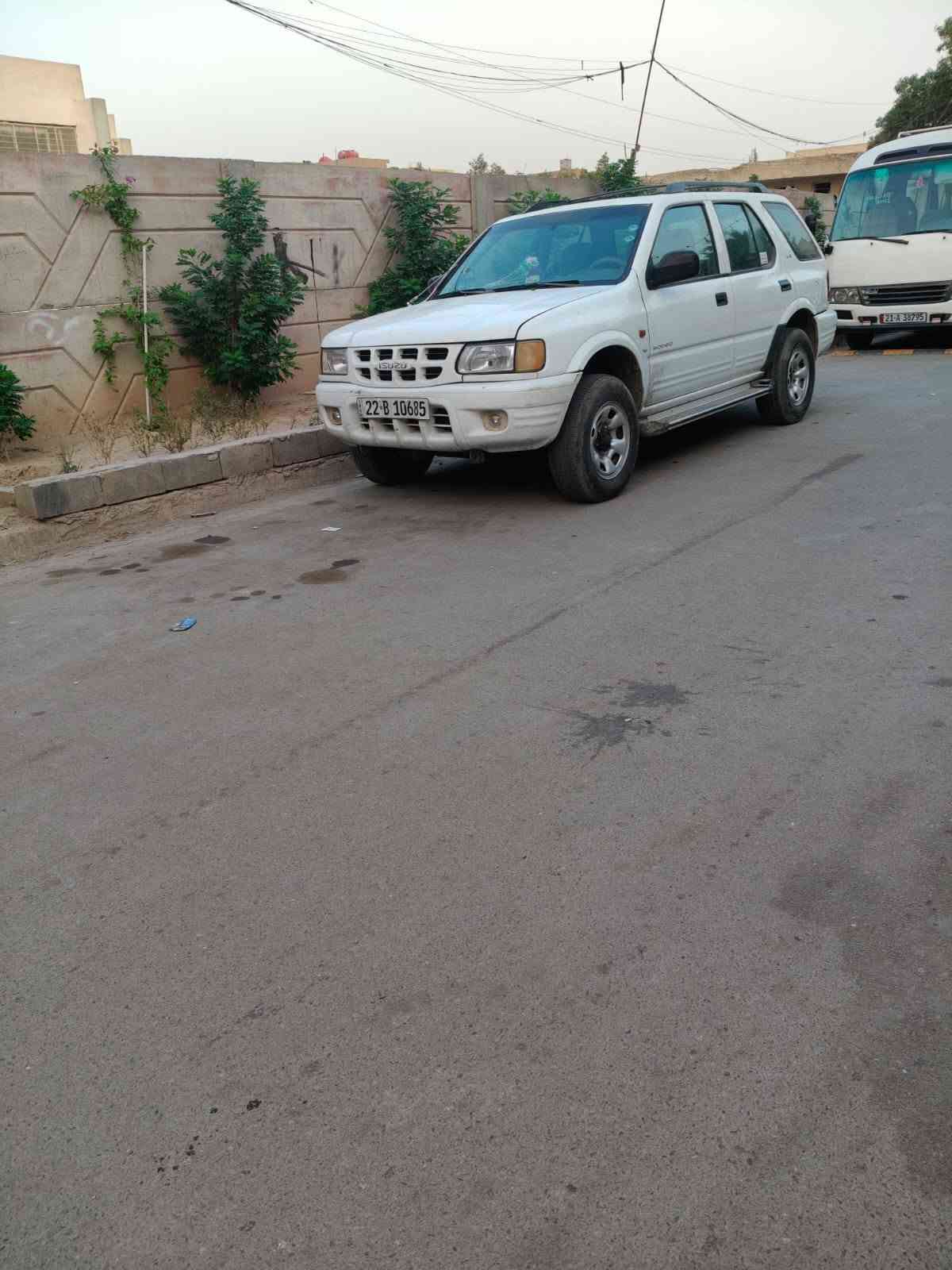 ازوزه • ٢٠٠١ • اربيل