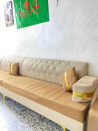 شباب عندي تخم ديوان🌷 -10قطع🌷 -20مقعد🌷 -8كوشات🌷 -3طبلات🌷 -معا مفرش هديه...