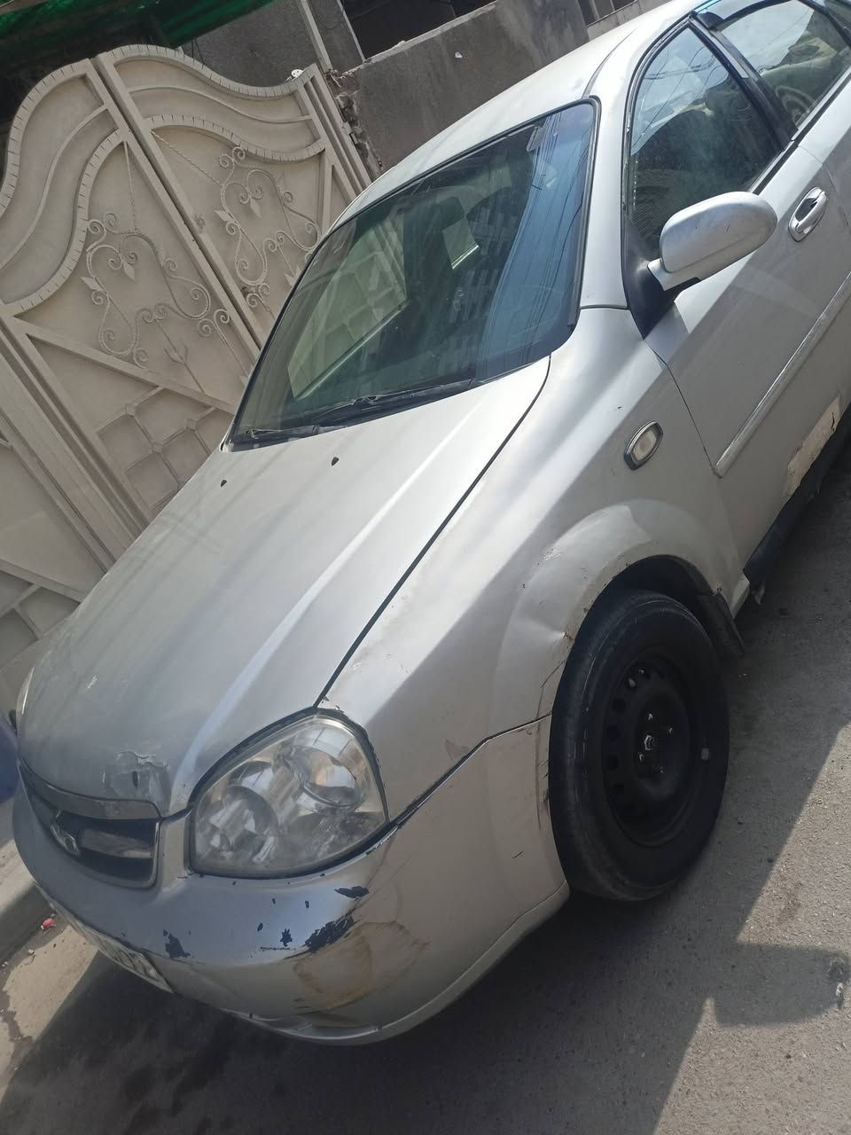 السلام عليكم
دايو أوبترا للبيع گير اوتو
محرك وگير مكفولات
دهن گير جديد اصلي 
تبريد ثلج راديتر جديد 
ادامة للبريك وبلكات وباتري جديد 
صدر جديد 
رقم بغداد  ومصفرة هيئة وغرامات وبإسمي السيارة 
السعر 52 وبيها مجال 
رقمي واتساب ***********
