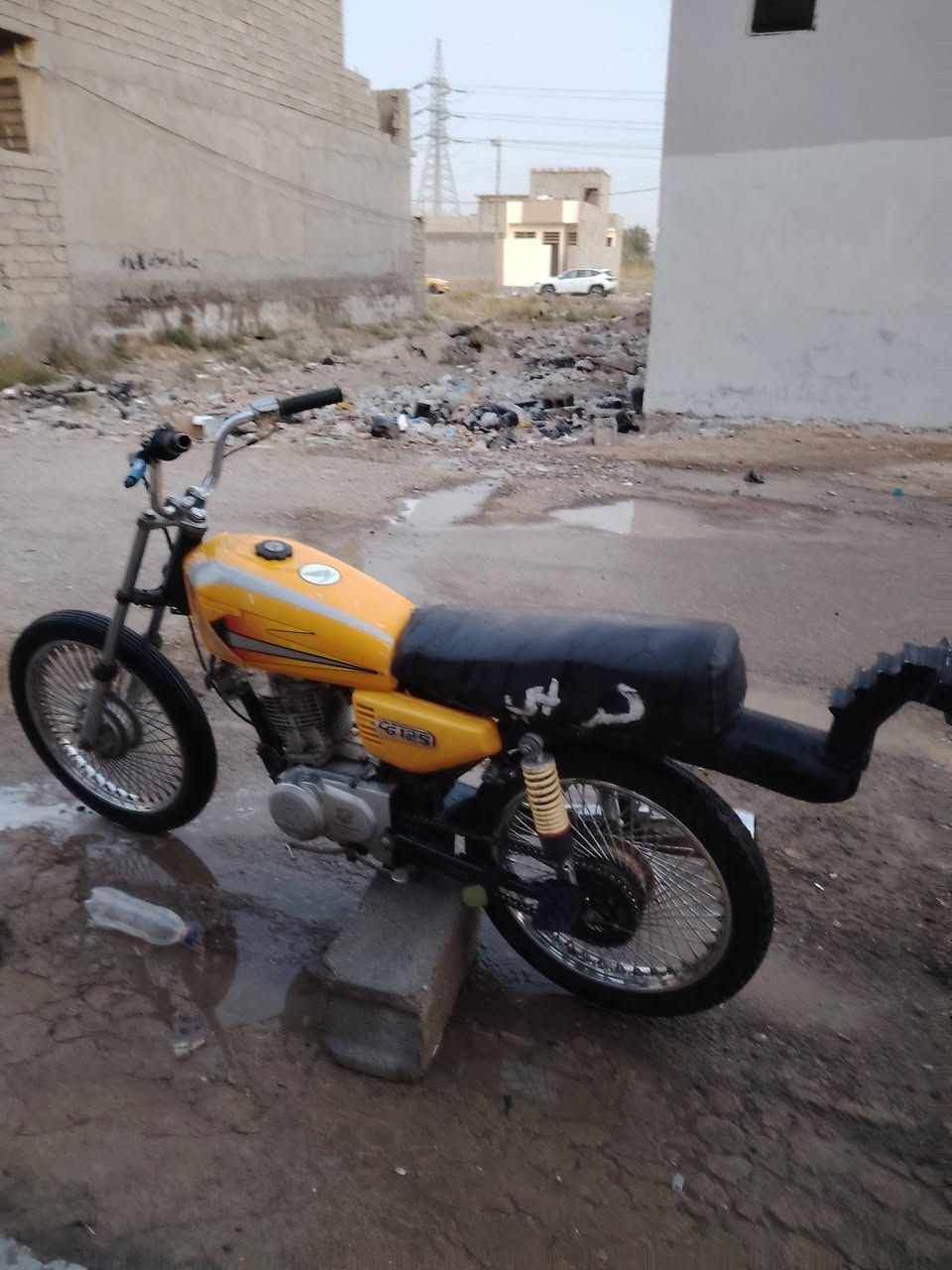دراجة نامى تعمير جديد مديل 2019 معدل وشلعة مال مزامط شرط 130 كم بالساعة مكاني بعقوبة السعر 300 وبيها مجال اوراق اصولية الشراي اتصل *********** (جماعة 225 مابيع)(ملاحظة مبدل القباقة مال محرك)
