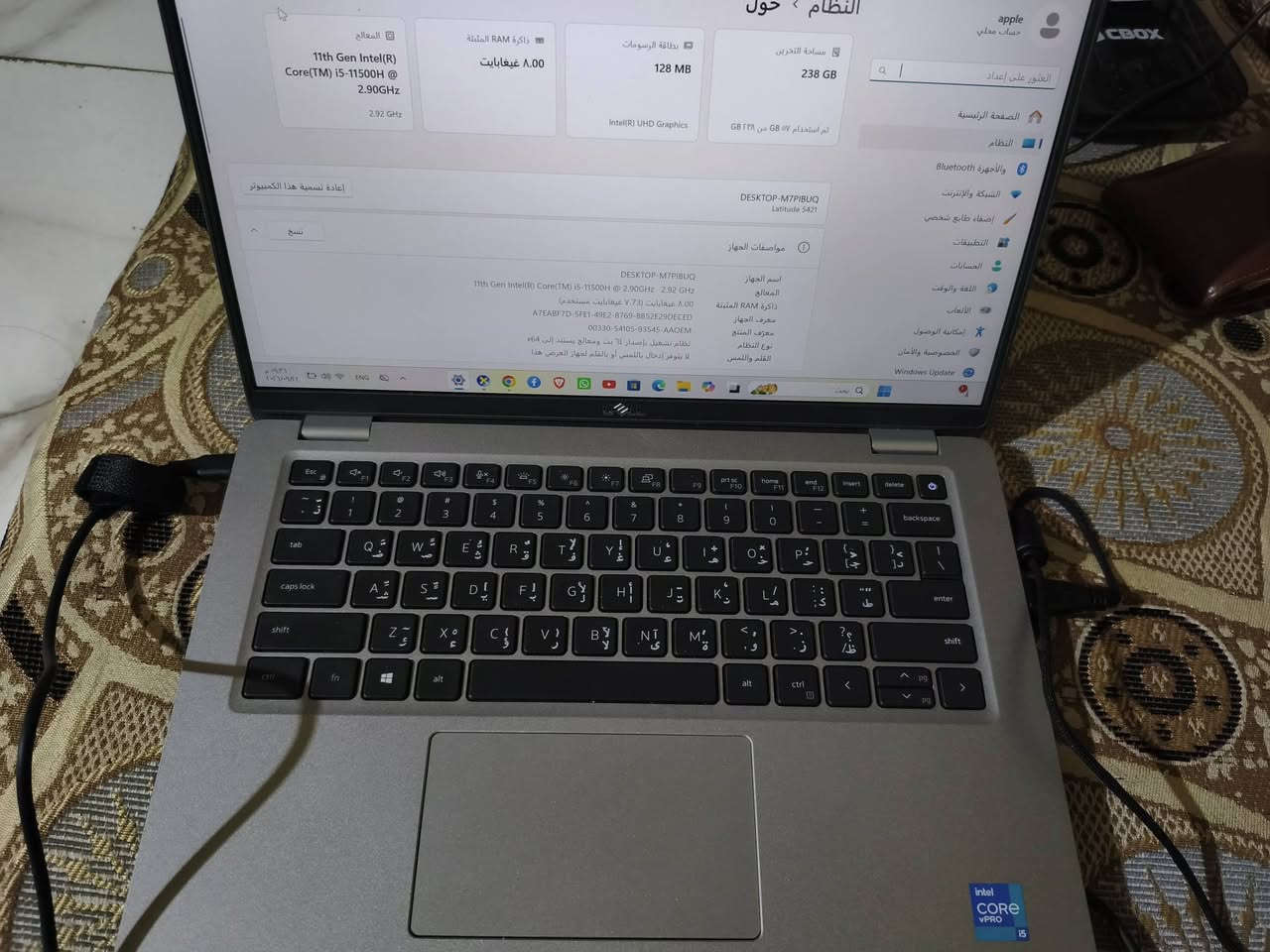 لابتوب Dell Latitude 5421 للبيع  
​لابتوب عملي واحترافي من فئة Business بمعالج فئة H القوية.  
​للاعمال المكتبيه وطلاب الجامعات 
​المعالج: Intel Core i5-11500H (الجيل الحادي عشر - فئة H للأداء العالي)  
​الرام: 8GB DDR4  
​التخزين: 256GB SSD m.2 سريع جداً  
​الشاشة: 14 بوصة FHD
​كرت الشاشة: Intel UHD Graphics 
السعر 400 الف 
مكاني كربلاء 
***********
