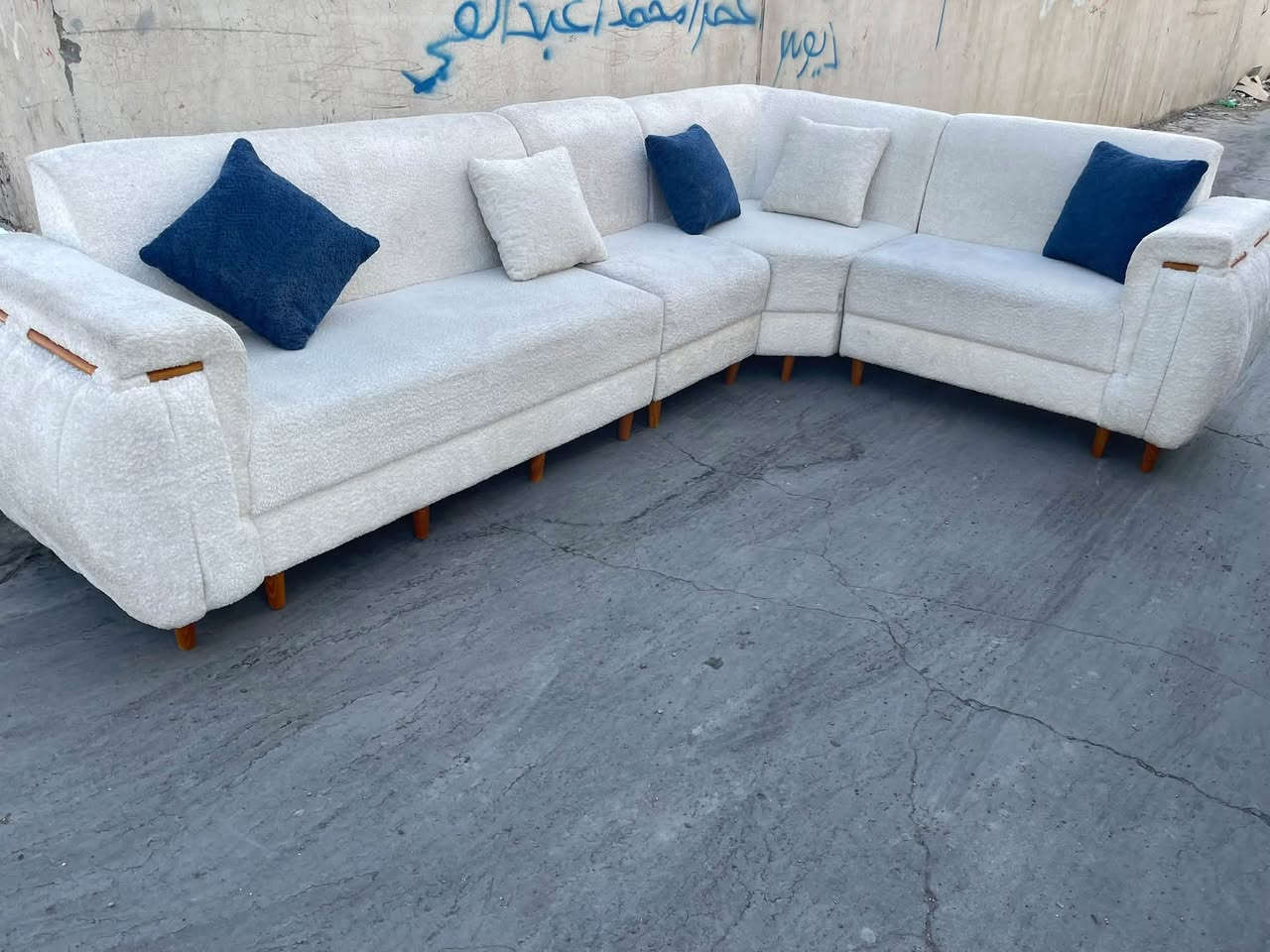 طخم حرف ال بانده نظيف ما بي عيب سعره مناسب اي ستفسر عل***********
