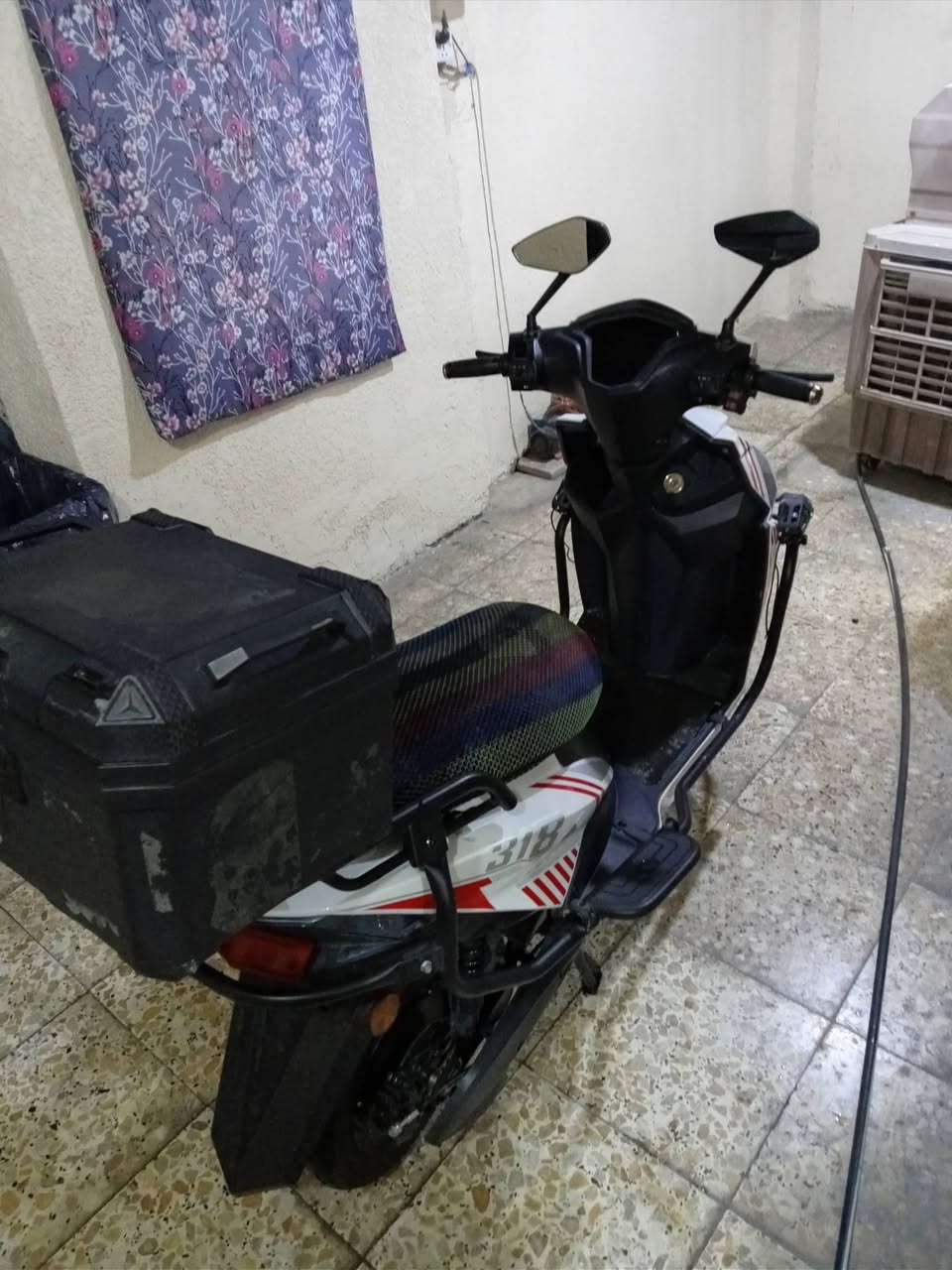 السلام عليكم دراج شحن اخت الجديده معتاز فلوس وأريد ابيعه 750وبيهه مجال شراي اتصل ***********
