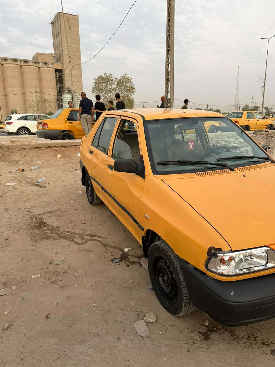 السلام عليكم

سايبه موديل ٢٠١٥ للبيع

سياره حلوه ونضيفه كير محرك حداديه تبريد خير من الله 

الشراي يتفضل خاص او يتصل ***********
