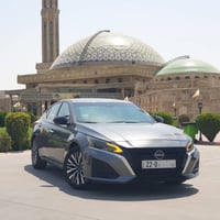 ألتيما SV • ٢٠٢٥ • ٣١٠٠٠ ميل