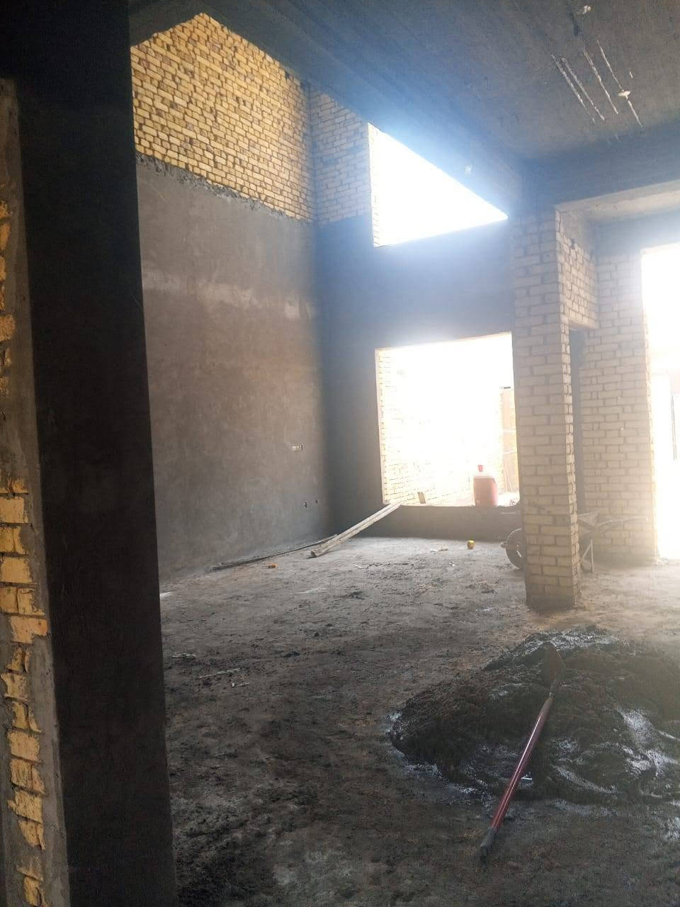 عملنا لبخ وصطار جص وبياض شقل درجه والى شرط ستلام مهندس مكان ناصريه فقط ***********
