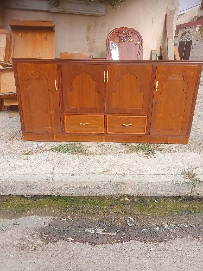 منامية نظيفه و ثقيلة الطول مترين و ٤٥ الارتفاع ١١٣ العمق 40 السعر ٦٥ للاستفسار *********** موصل, نينوى
